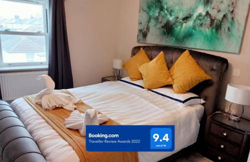 Glorious Duplex Holiday Apartment By The Sea - Photo 1