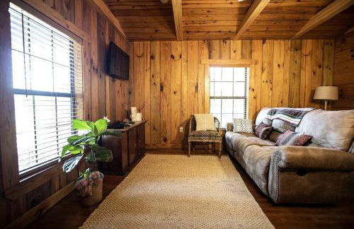 Charming Country Cabin Rental Located in Morton, Mississippi - Foto 15