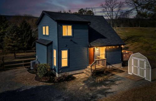 Bright Mountain Cabin with Game Room & Golf Course Views Near Hedgesville, West Virginia - Foto 72
