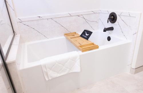 Two Pines Retreat - Brand New! - Foto 2