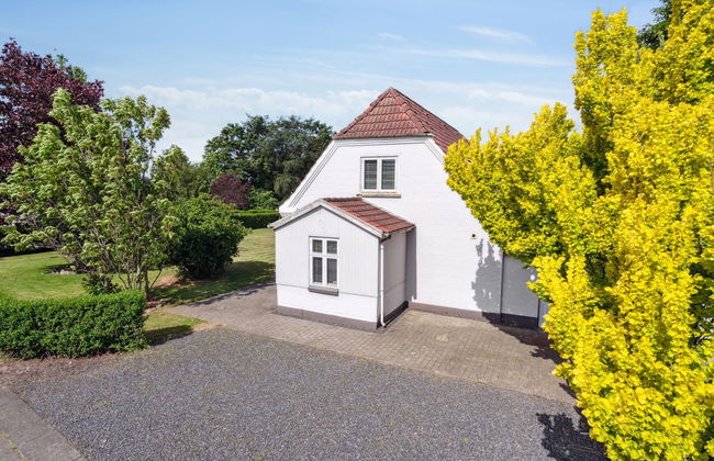 "Essie" - 20km from the sea - Foto 4