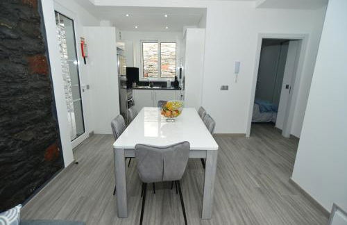 Casas do Baleeiro - Whaler's Houses - Photo 10