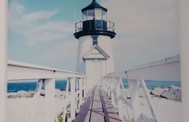 Modern Seaside House with Hot Tub - Foto 26