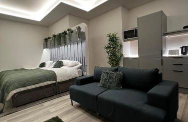 ResiLets - Mood Studio 4 - Town centre studio room with en-suite - Foto 1