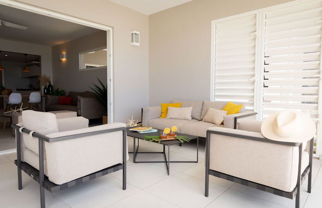 Eden Roc Villas - Photo 24