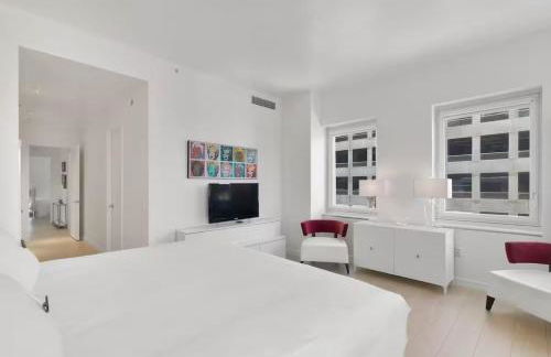 Manhattan Exclusive Apartment Midtown NYC Luxury Penthouse Sleeps 8 - Photo 11