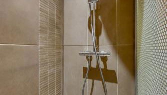 Le Fabuleux aux portes de Paris, métro à 10 min - Foto 2, Shower