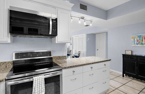 Chateau La Mer #5B - Foto 34