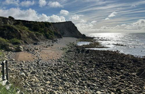 Inglewood - Historic retreat with incredible sea views - Photo 31