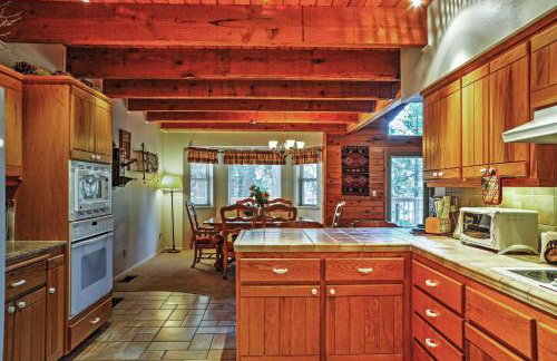 Hot Tub, Deck & Trail Access: Shaver Lake Cabin - Photo 9