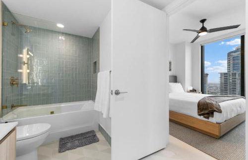 On 46th Floor! Amazing Views and Free Parking - Foto 41