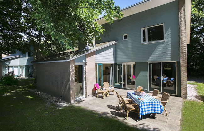 Restyled Holiday Home with 2 Bathrooms near Beach - Photo 28