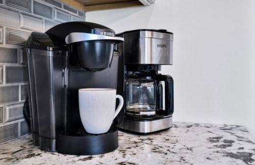 Walkable Topsail Retreat with Hot Tub and Views - Foto 26