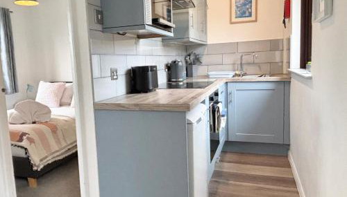 Kenegie View, Bright & Vibrant 2-Bedroom with Shared facilities on site! - Foto 2