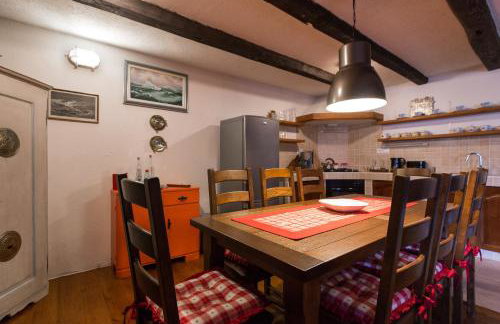 Captain's Villa with Swimming Pool - Photo 28