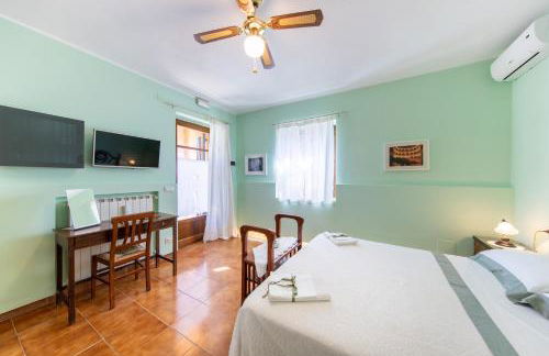 Agriturismo Isola Dei Calanchi - Guest House - Foto 42