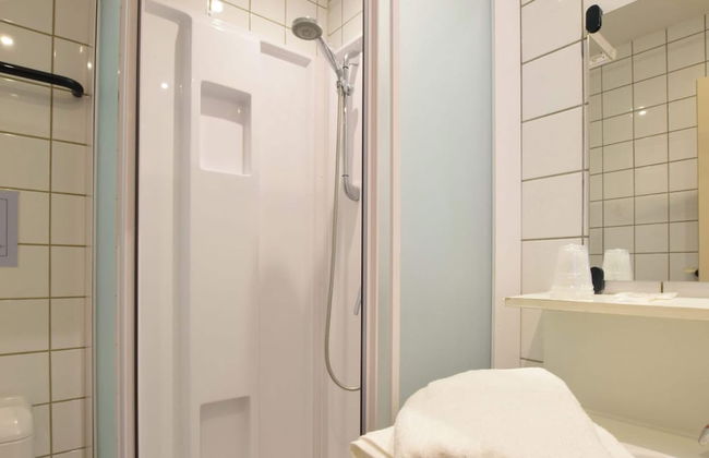 Alluring Farmhouse in Lavacherie with Hot Tub - Photo 19