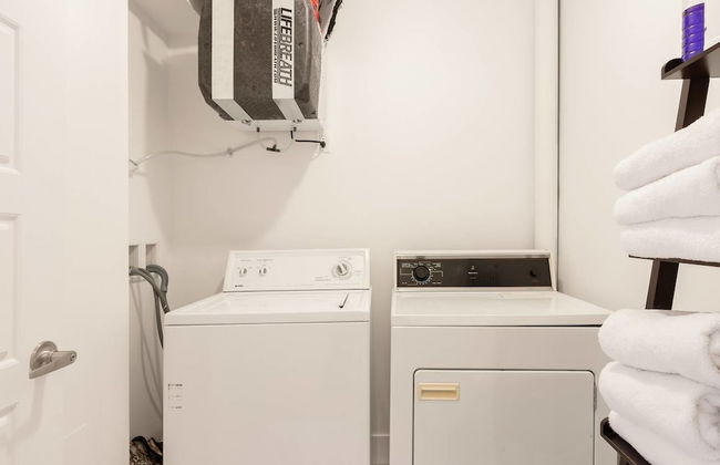 Exquisite Modern Condo in Little Italy - Foto 26