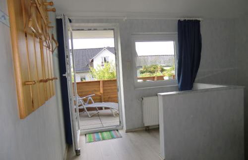 Böltser Hus Ferienwohnungen mit Strandkorb und Kamin 10 Gehminuten zum kurtaxefreien Sandstrand - Foto 51