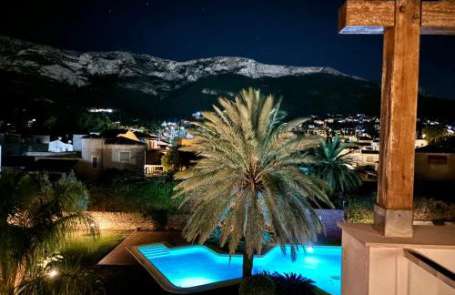 Hoteltype Penthouse 2 Beds, Parking, WIFI & pool Stunning Views - Foto 8