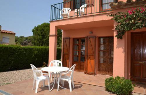 Casa con Piscina Privada y Jardín Cerca de la Playa en L'Estartit - ES-323-6 - Foto 9