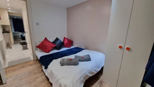 2 bedroom Flat Heathrow - Foto 5