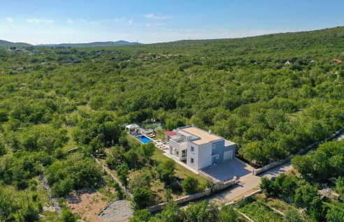 Cozy Home In Veliki Brocanac - Foto 14