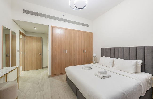 Cozy Convenient 1BR Haven in Al Jaddaf - Photo 14