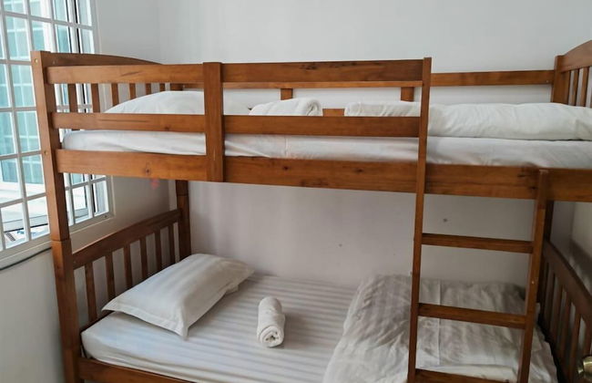 Simfoni Comfy 3BR Suite - Photo 9