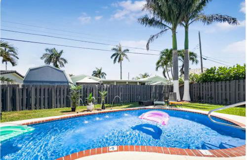 Amazing Home w Heated Pool 8 mins to the Beach - Foto 20