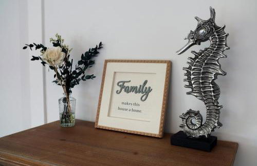 La Jolla Beach Villa Gem - Photo 16