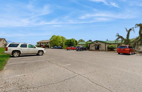 Lake View Cabin Sleeps 10 Pool Golf Marina Access - Foto 45