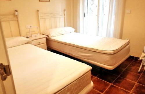 At the center & very close to the Paseo beach, with double garage, renovated and fully equipped apartment - Photo 39