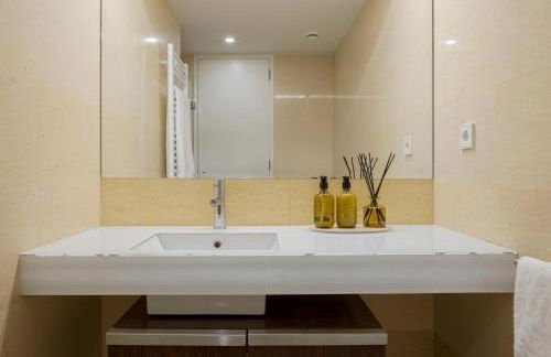 SONIA Travels - Photo 42