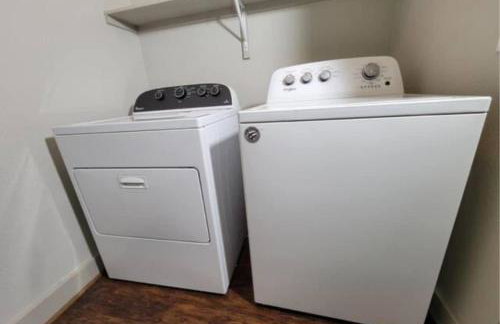 Galleria Getaway Private Pool Sleeps Up to 10 - Foto 27