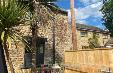 The Old Dairy Cottage - Photo 53