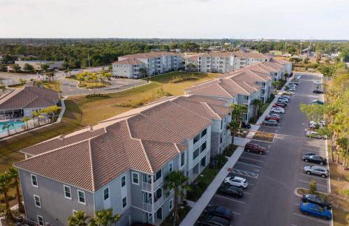 Elegant 3BR/2BA Condo Near Beaches & Attractions - Foto 39