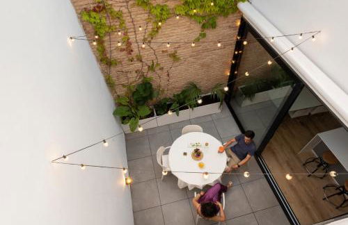 LeonAlba House Private Villa Private rooftop Private Pool Private Andalusian Courtyard Free Parking BBQ 8 Guests - Foto 22