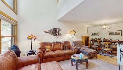 Cimarron Lodge 50 by Avantstay Ski-in/ski-out Property in Complex w/ Two Hot Tubs! - Foto 1