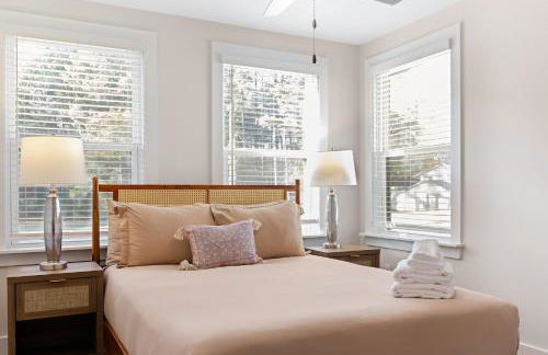 Family-Friendly 4BR with Fenced Yard & Parking - Foto 21