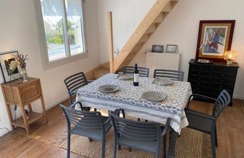 La maison bleue vacance et jardin, la mer à 550 m - Foto 10