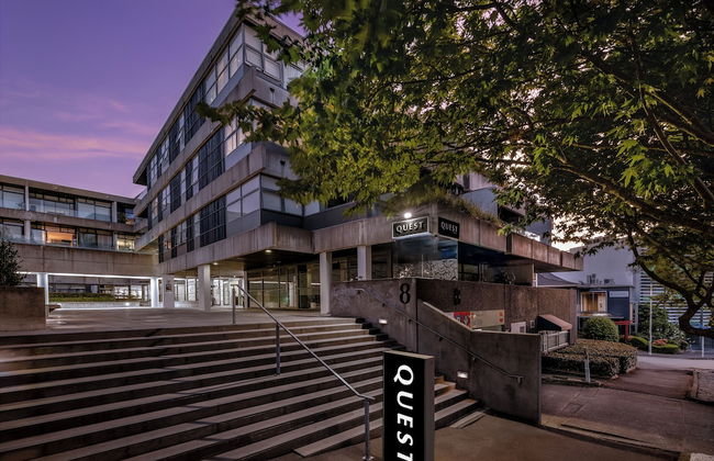 Quest Parnell - Foto 1