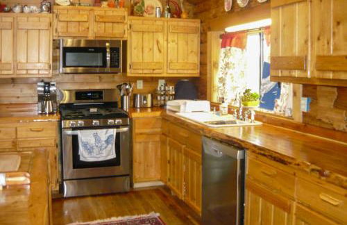 Cozy Immaculate Cabin - Peaceful Retreat! - Foto 5