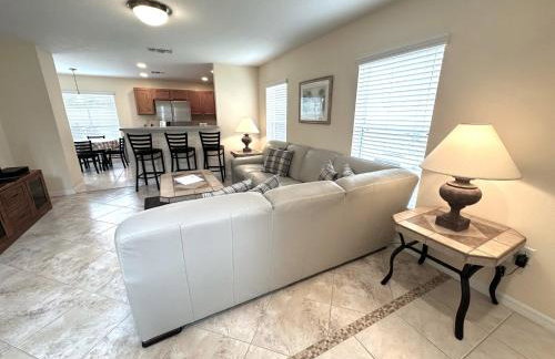 Stunning Villa With Golf Course Views - Foto 8