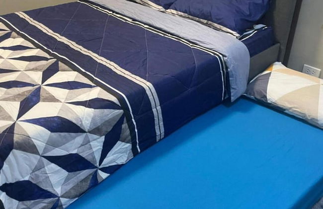 Elegant Condo at Symphony Tower 26C - Foto 10