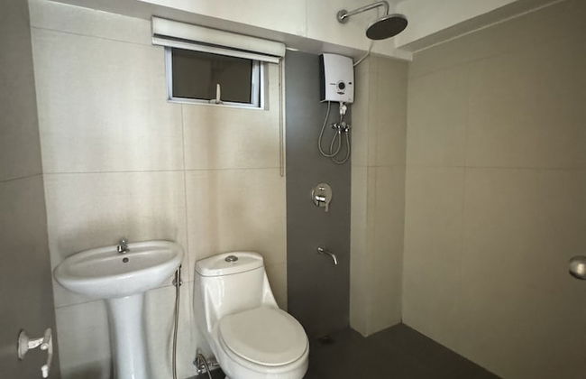 COZI modern loft suite at BGC - Photo 34