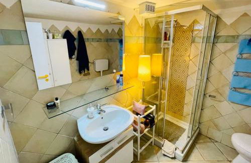 Villino con vista mare e piscina - Foto 15