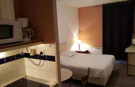 Résidence Hôtelière Poincaré - Foto 12