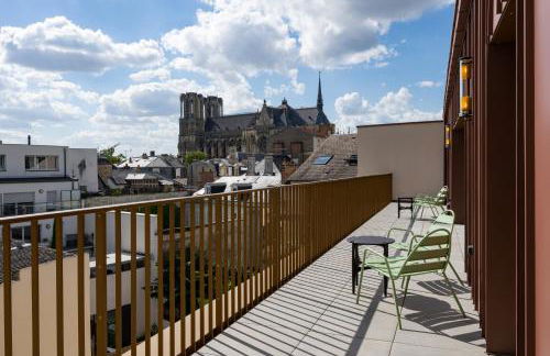 Les Suites 7 Anges - Vue Cathédrale, Parking & Centre Historique Reims - Foto 43