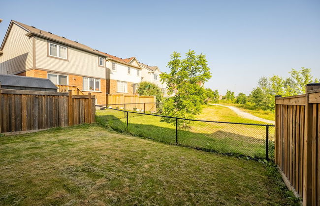 GLOBALSTAY Modern 3 BD House in Brampton - Photo 53